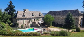 Villa spacieuse avec piscine à Bas-Ségala